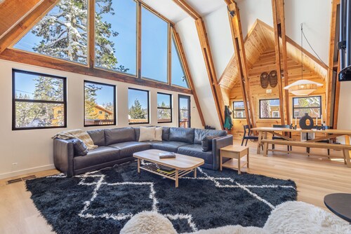 Newly Renovated Tahoe A-Frame in Serene Lakes Neighborhood