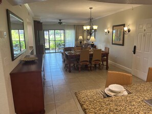 Dining - Spacious 3-bedroom condo in beautiful Orlando (Orlando)