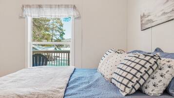 3 bedrooms, WiFi, bed sheets