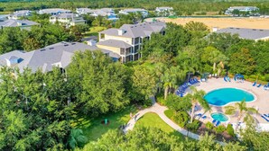 Exterior - 1st floor condo w/ pools, restaurant, balcony, tennis court, basketball court (Davenport)