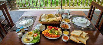 Bridge Front Inn Ella