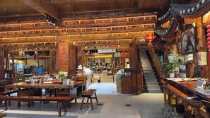 Dining - Tu Wang Ju Ke Zhan (Xiangxi)