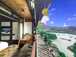 Luxury Twin Room | Terrace/patio