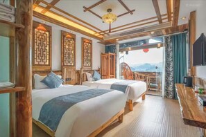 奢华双床房 | 遮光窗帘、隔音、免费 WiFi、床单