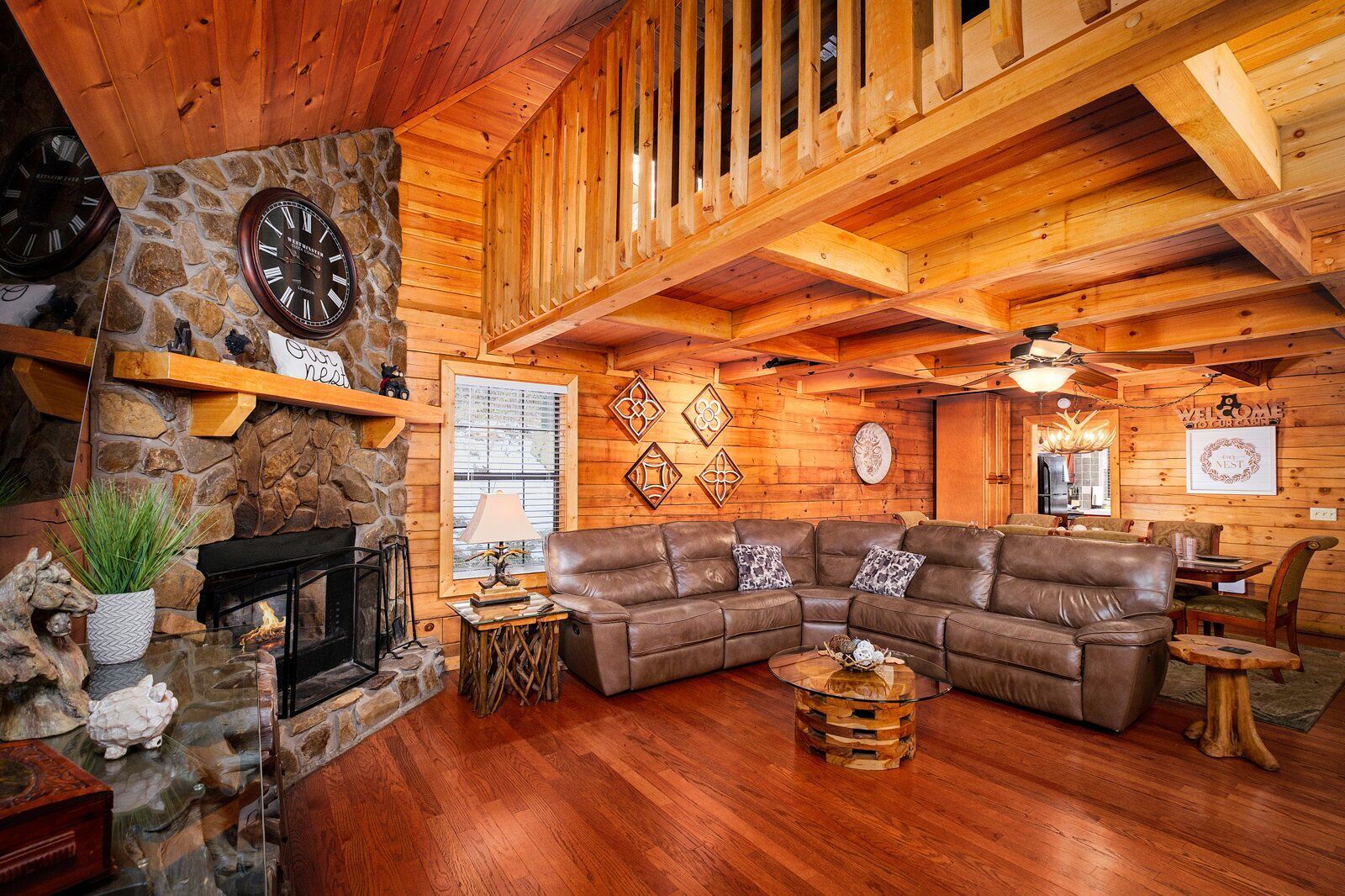 Smart TV, lareira, pebolim