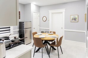 Dining - Spacious 3 Bedroom | Steps to Bus to NYC + Views (West New York)