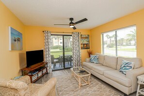 TV - Ocean Village Club A17 (St. Augustine)