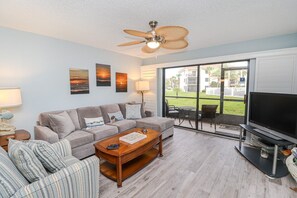 TV - Ocean Village Club F15 (St. Augustine)