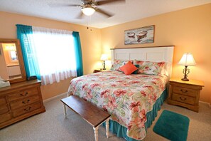 2 bedrooms, iron/ironing board, free WiFi, bed sheets - Ocean Village Club Condo K16 (St. Augustine)