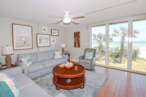 TV - Sand Dollar 1-206 Remodeled, Beach Themed (St. Augustine)
