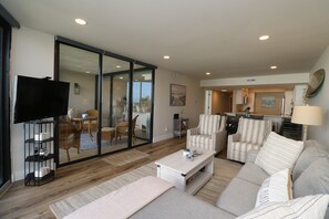 TV - Anastasia Condos 311-Ocean View two bedroom condo with private balcony! (St. Augustine)