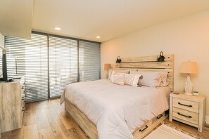 2 bedrooms, free WiFi, bed sheets - Anastasia Condos 311-Ocean View two bedroom condo with private balcony! (St. Augustine)