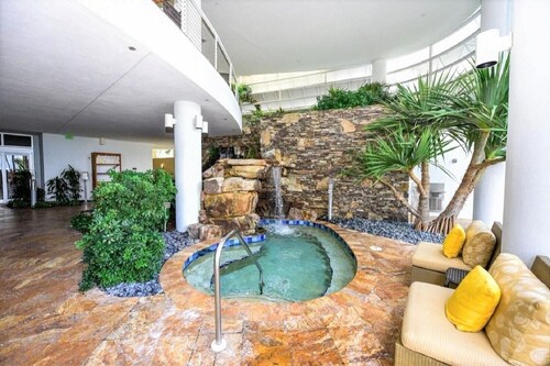 Hyatt Resort on Siesta Key Beach 3br/2ba 2255sq ft. Balcony overlooking beach!!