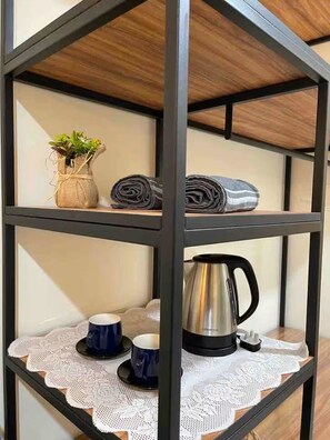 Kaffee und/oder Kaffeemaschine