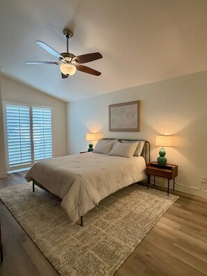 3 bedrooms, iron/ironing board, WiFi, bed sheets - Palm Desert Oasis across from Indian Wells Tennis Center (Palm Desert)