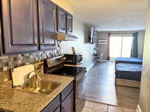 Fer et planche à repasser, Wi-Fi, draps fournis