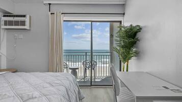 Fer et planche à repasser, Wi-Fi, draps fournis