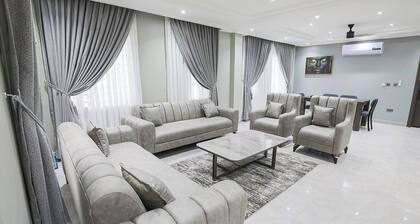 Executive 1-Bedroom Townhome modern Comfort in Kumasi