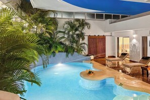 Pool - Beach Villa Azure with Jacuzzi and private Pool (Punta Cana)
