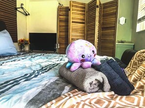 1 chambre, fer et planche à repasser, accès au Wi-Fi (inclus)