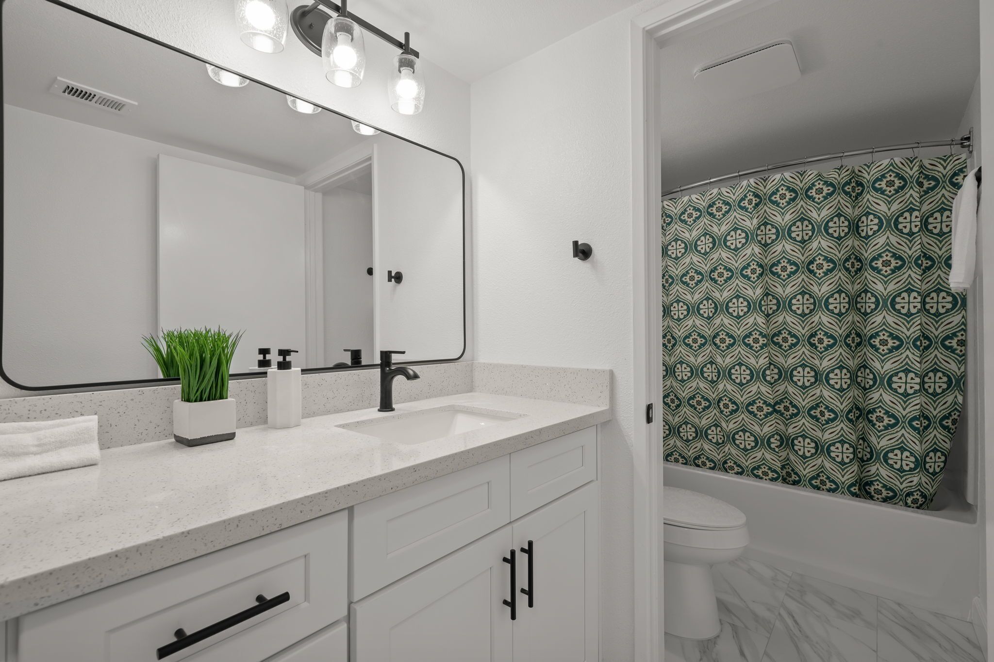Hair dryer, towels, toilet paper