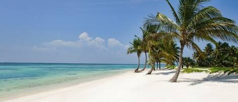 Villa, Smoking | 5 bedrooms