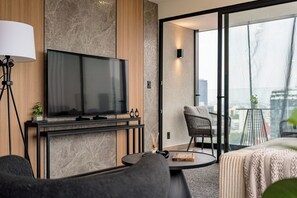 Fernseher