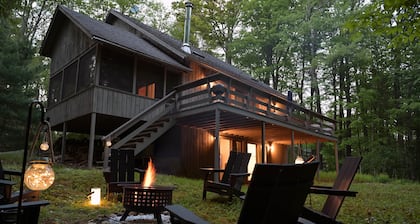 Family Cabin w/ Climbing Wall, Games. Near Great Barrington, Butternut, Lakes