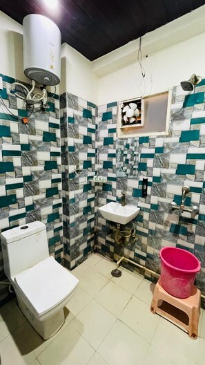 Bathroom - Hotel Brij Vaas  (Vrindavan)