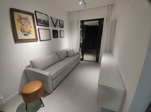 Living area - 1-Bedroom Apartment - Comfort and relaxation with complete facilities and easy access to Carnival. (Salvador)