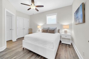 1 bedroom, iron/ironing board, free WiFi, bed sheets - Hidden Lake Condos 222, short walk to Gulf Place! (Santa Rosa Beach)
