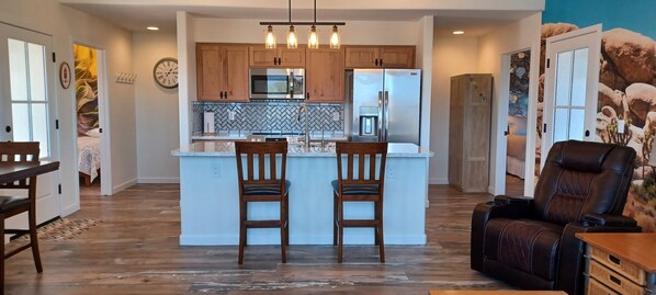 Microwave, oven, stovetop, dishwasher