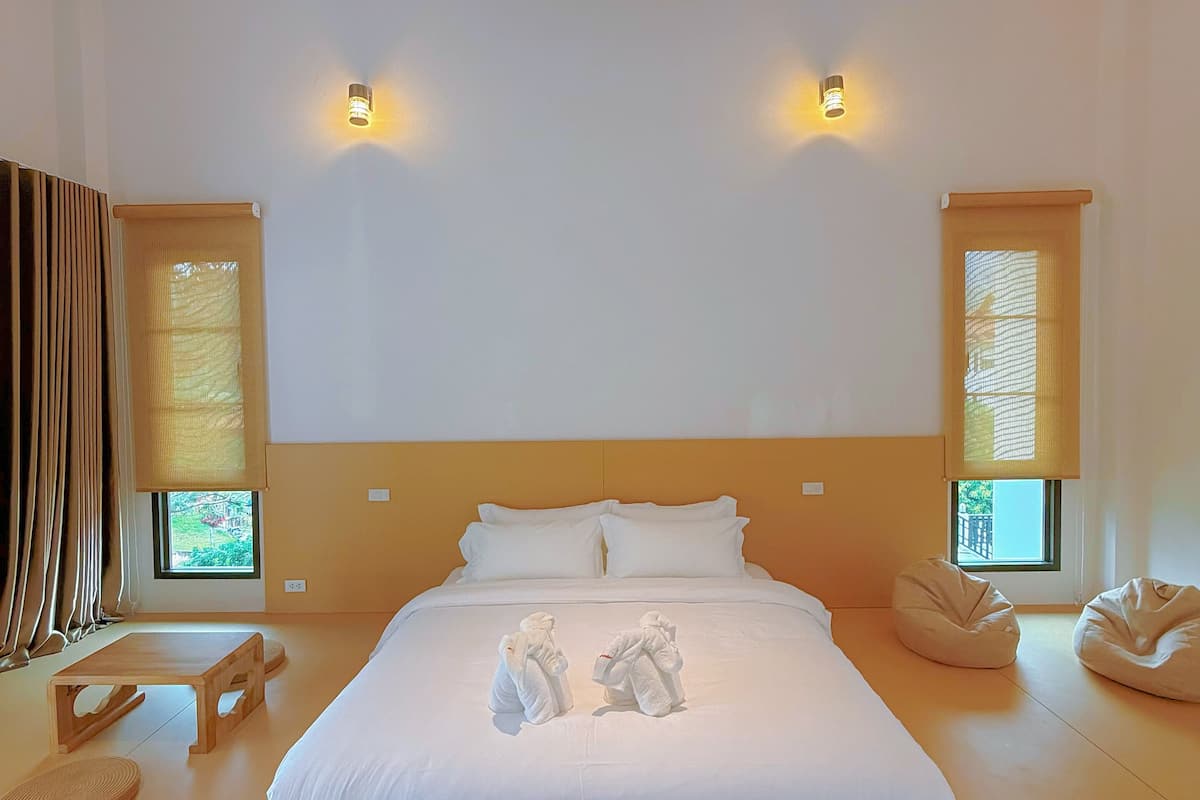 Japanese-style Room, Patio | Individually decorated, blackout drapes, free WiFi, bed sheets