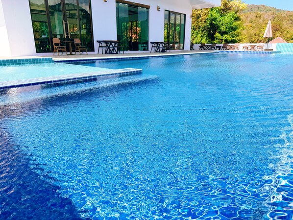 Indoor pool, outdoor pool