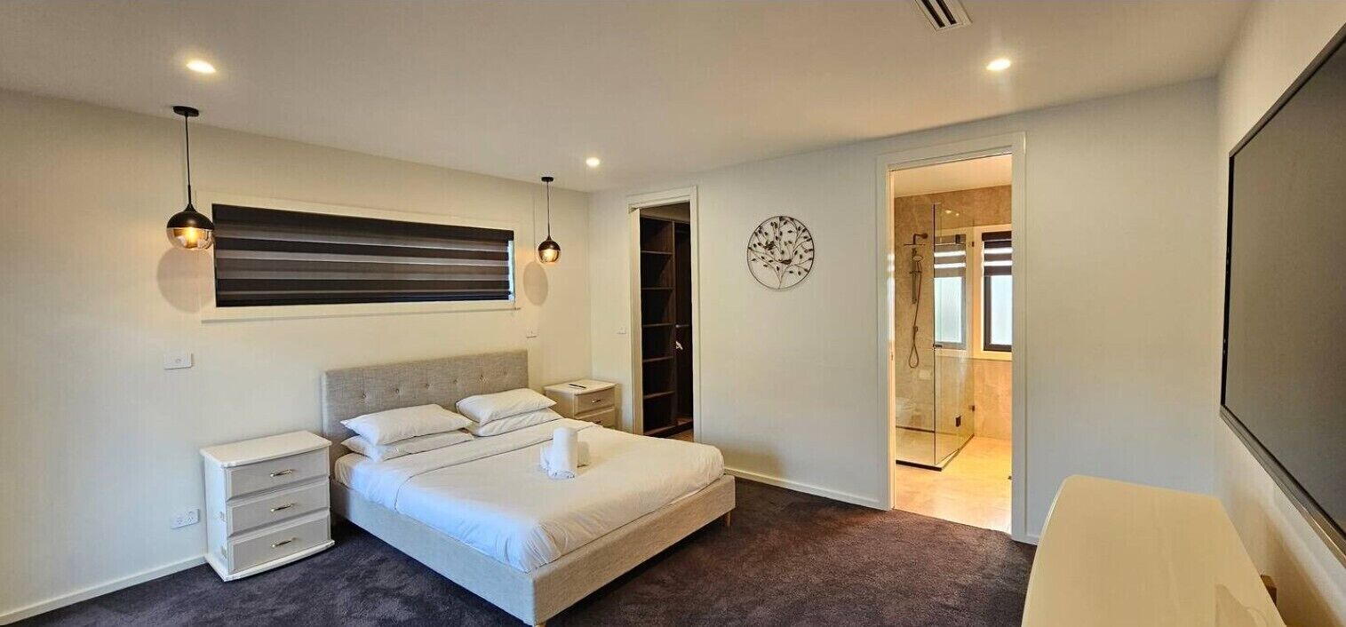 Fer et planche à repasser, Wi-Fi gratuit, draps fournis