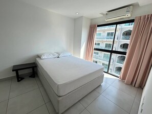 Deluxe Suite, 2 Bedrooms | Free WiFi - Cirrus  Residence (Muang Pattaya)