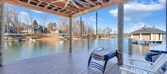 Serenity Shores - Private Lakefront Home with Dock