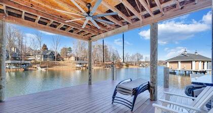 Serenity Shores - Private Lakefront Home with Dock