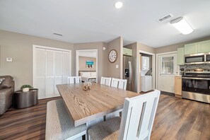Dining - Downtown Gulf Shores Duplex w/ Private Pool, Dog Friendly | BEACHBALL PROPERTIES (Gulf Shores)