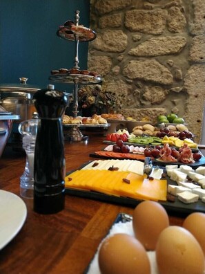 Dining - Douro Apartments Sao Miguel (Porto)