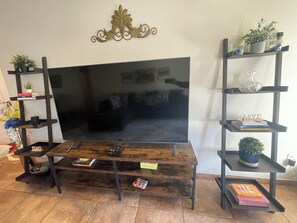 Interior - Cozy 2bd 2ba in Chula Vista (Chula Vista)