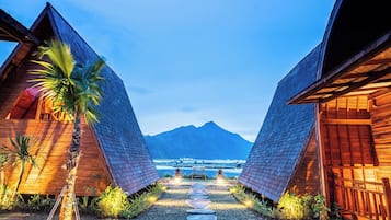 Suite, pemandangan danau | Meja kerja, Wi-Fi gratis, dan seprai linen