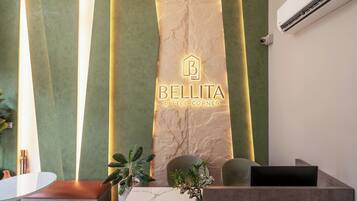 Check-in/check-out kiosk