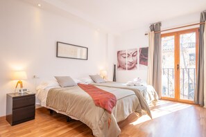 1 slaapkamer, een strijkplank/strijkijzer, gratis wifi, beddengoed