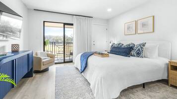 1 habitación, tabla de planchar con plancha, wifi gratis y ropa de cama