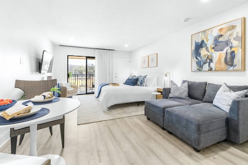 Upscale Golf Studio Condo |Saddlebrook Resort Community Amenities |Patio Views |Ideal for Getaways