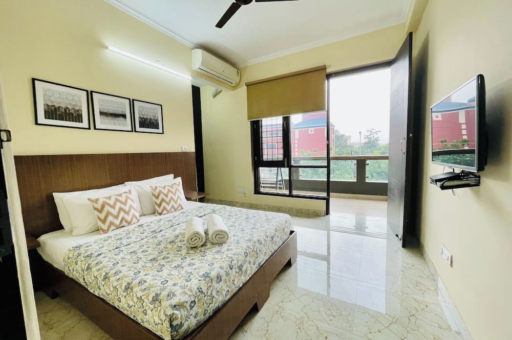 Jolo Hotel Gurgaon and Birthday Venues