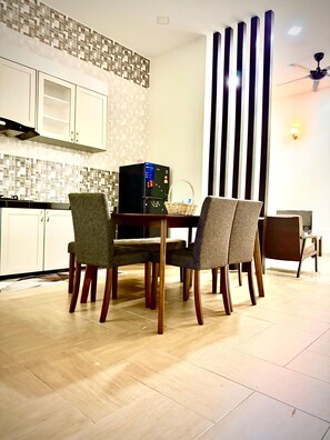 Dining - Homestay Selesa KBK Guesthouse (Kuala Terengganu)