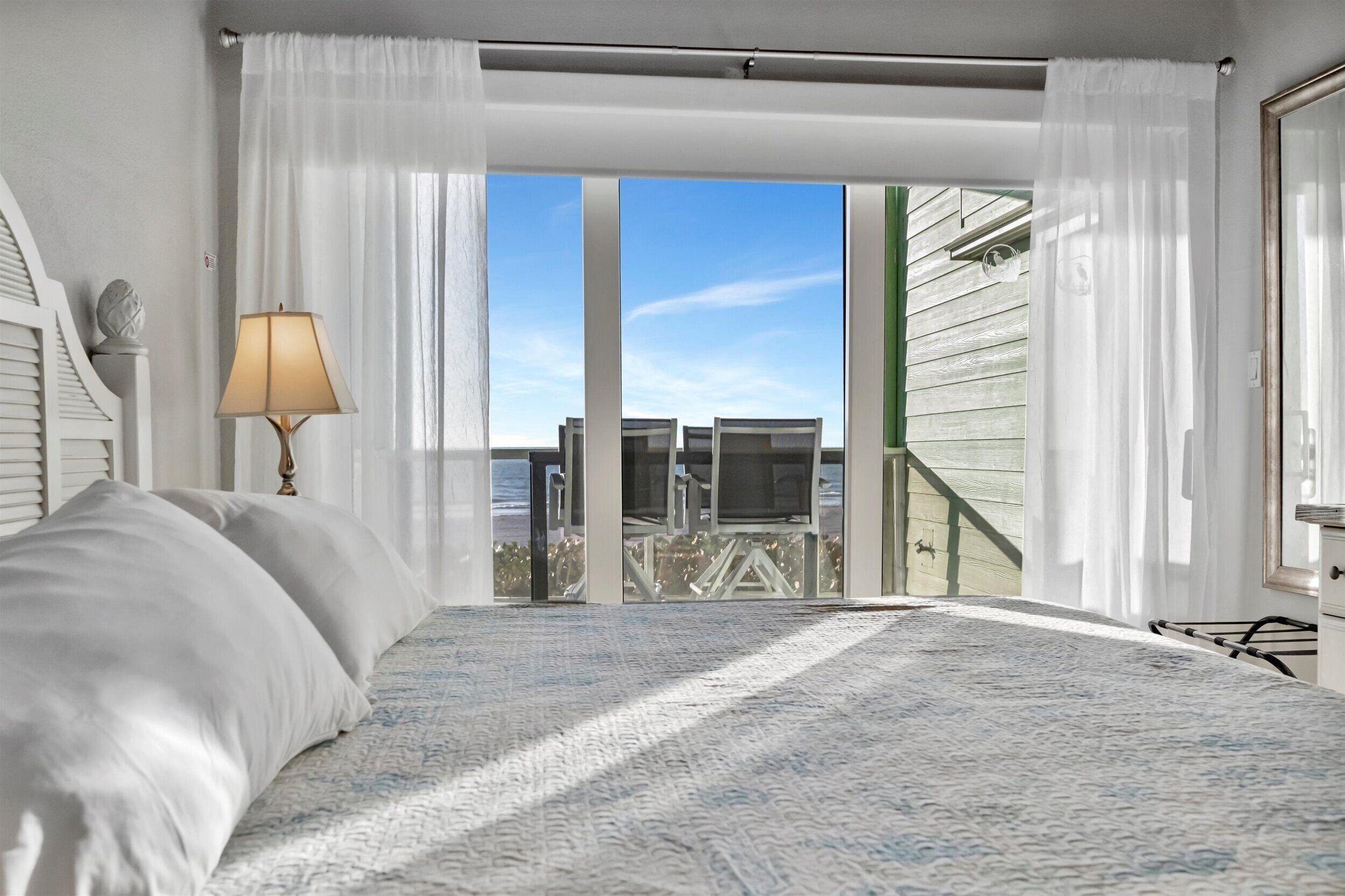 Panoramic-Apartment, 2 Schlafzimmer, Strandnähe | Bügeleisen/Bügelbrett, kostenloses WLAN