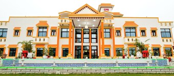 Crown Pavilion Resort 